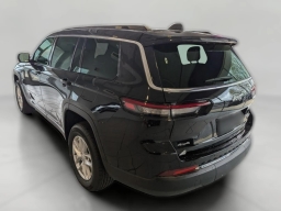 Jeep Grand Cherokee L Laredo 4x4 2026