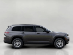 Jeep Grand Cherokee L Laredo 4x4 2026