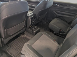Jeep Grand Cherokee L Laredo X 4x4 2026