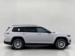 Jeep Grand Cherokee L Laredo X 4x4 2026