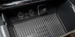 Jeep Grand Cherokee L Laredo Altitude 4x4 2026