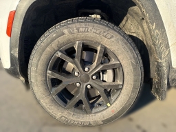 Jeep Grand Cherokee L Laredo Altitude 4x4 2026