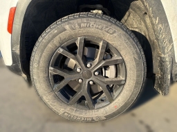 Jeep Grand Cherokee L Laredo Altitude 4x4 2026