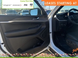 Jeep Grand Cherokee L Laredo Altitude 4x4 2026