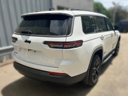 Jeep Grand Cherokee L Laredo Altitude 4x4 2026