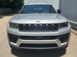 Jeep Grand Cherokee L Laredo Altitude 4x4 2026