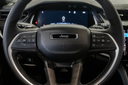 Jeep Grand Cherokee L Laredo Altitude 4x4 2026