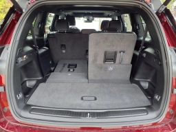 Jeep Grand Cherokee L Laredo Altitude 4x4 2026