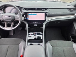 Jeep Grand Cherokee L Laredo Altitude 4x4 2026