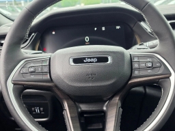 Jeep Grand Cherokee L Laredo Altitude 4x4 2026