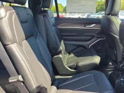 Jeep Grand Cherokee L Limited 4x4 2026