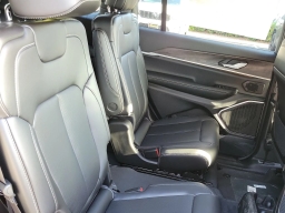 Jeep Grand Cherokee L Limited 4x4 2026