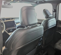 Jeep Grand Cherokee L Limited 4x4 2026