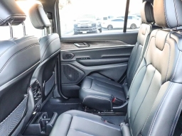 Jeep Grand Cherokee L Limited 4x4 2026