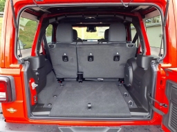 Jeep Wrangler Willys 4 Door 4x4 2026