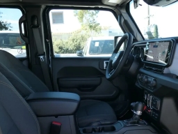 Jeep Wrangler Willys 4 Door 4x4 2026