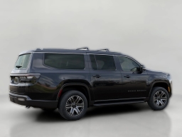 Jeep Grand Wagoneer L 4x4 2026