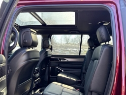 Jeep Grand Wagoneer L Limited Altitude 4x4 2026