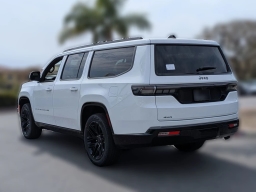 Jeep Grand Wagoneer L Limited Reserve 4x4 2026