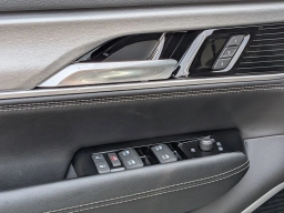 Jeep Grand Wagoneer L Limited Reserve 4x4 2026
