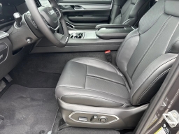 Jeep Grand Wagoneer L Limited 4x4 2026