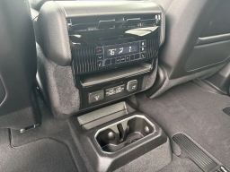 Jeep Grand Wagoneer L Limited 4x4 2026