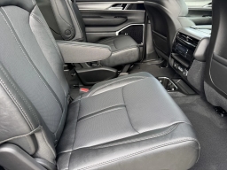 Jeep Grand Wagoneer L Limited Reserve 4x4 2026