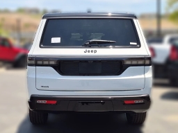 Jeep Grand Wagoneer L Summit Reserve 4x4 2026
