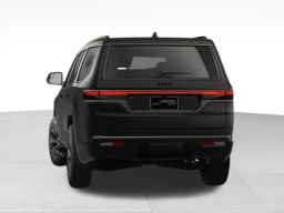Jeep Grand Wagoneer Upland 4x4 2026