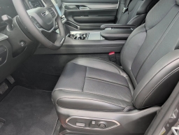 Jeep Grand Wagoneer 4x4 2026