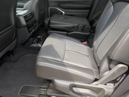 Jeep Grand Wagoneer 4x4 2026