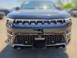 Jeep Grand Wagoneer Upland 4x4 2026