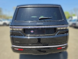 Jeep Grand Wagoneer Upland 4x4 2026