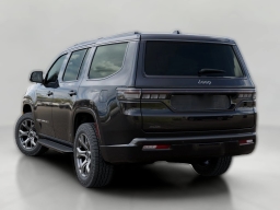 Jeep Grand Wagoneer Upland 4x4 2026