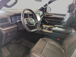 Jeep Grand Wagoneer Upland 4x4 2026