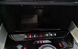 Jeep Grand Wagoneer Upland 4x4 2026