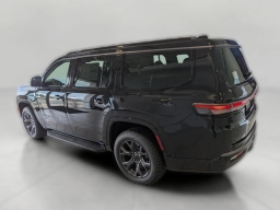Jeep Grand Wagoneer Upland 4x4 2026