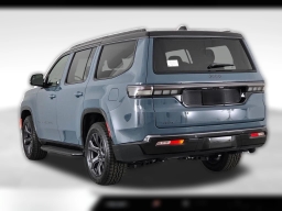 Jeep Grand Wagoneer Upland 4x4 2026