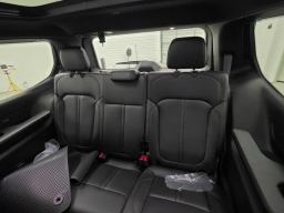 Jeep Grand Wagoneer Upland 4x4 2026