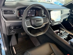 Jeep Grand Wagoneer Upland 4x4 2026