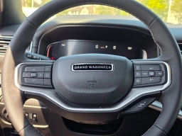 Jeep Grand Wagoneer Limited Altitude 4x4 2026