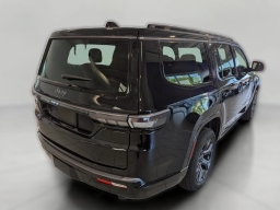 Jeep Grand Wagoneer Limited Altitude 4x4 2026