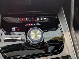 Jeep Grand Wagoneer Limited Altitude 4x4 2026