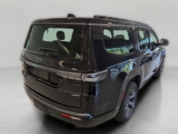 Jeep Grand Wagoneer Limited Altitude 4x4 2026
