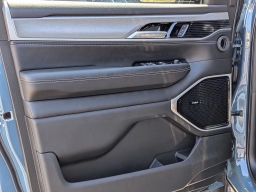 Jeep Grand Wagoneer Limited Altitude 4x4 2026