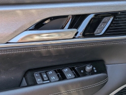 Jeep Grand Wagoneer Limited Altitude 4x4 2026