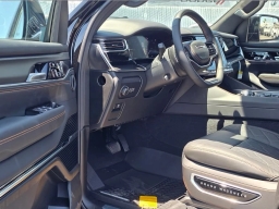 Jeep Grand Wagoneer Summit Reserve 4x4 2026