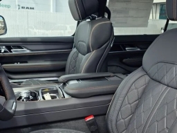 Jeep Grand Wagoneer Summit Reserve 4x4 2026