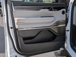 Jeep Grand Wagoneer Summit Obsidian 4x4 2026