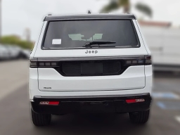 Jeep Grand Wagoneer Summit Reserve 4x4 2026